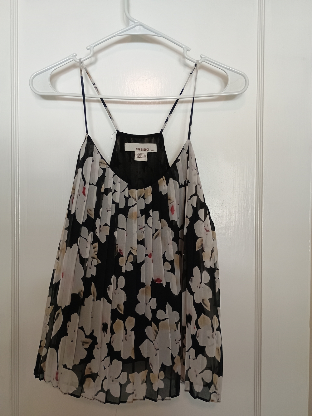 Sans Souci Black Floral Pleated Camisole